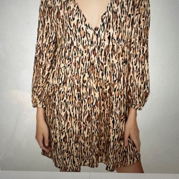 Aritzia Sunday Best Baby Doll Dress. Size medium - Picture 3 of 5